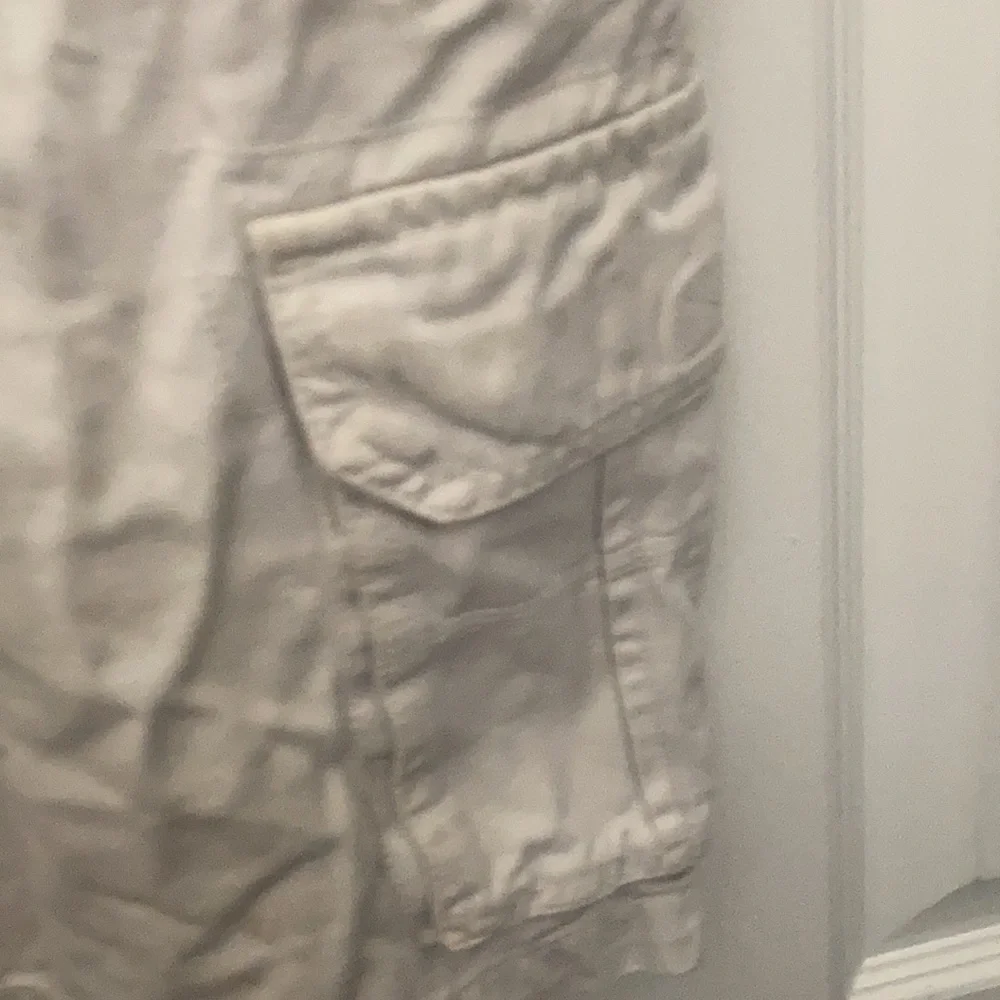 FINAL MARKDOWN Boys old navy cargo shorts 12